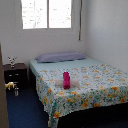 Habitacion Privada Preciosa Grande Privada Centro Malaga Y Cerca De La Playa Wi-Fi Екстериор снимка