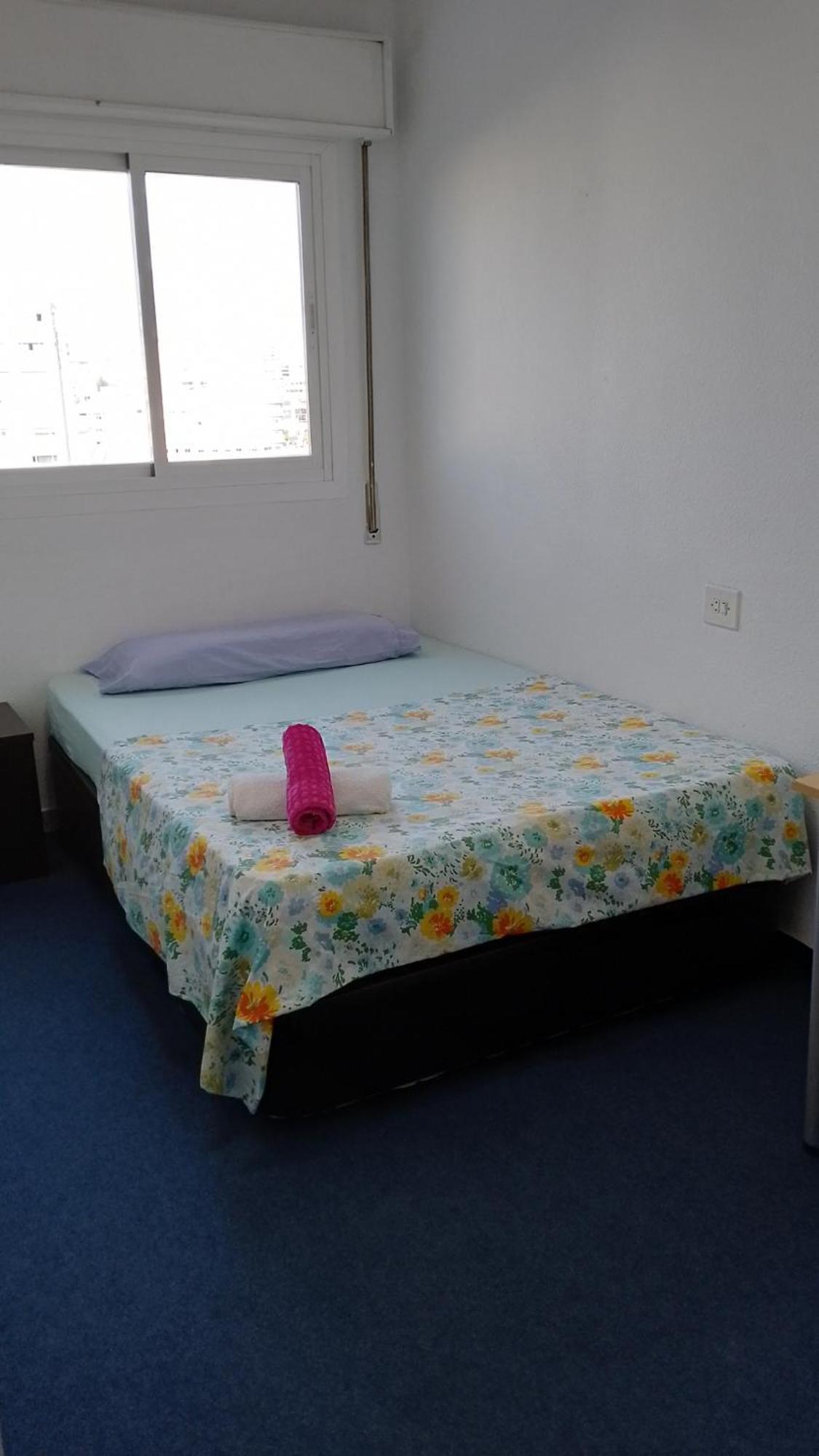 Habitacion Privada Preciosa Grande Privada Centro Malaga Y Cerca De La Playa Wi-Fi Екстериор снимка