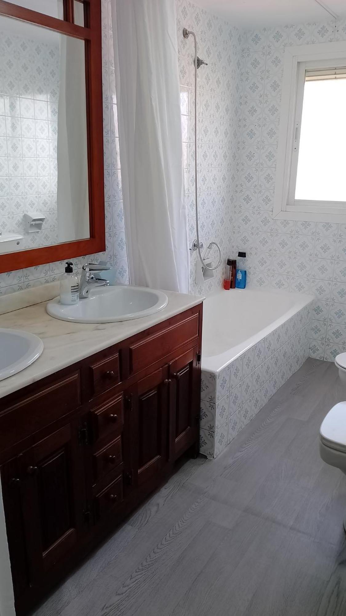 Habitacion Privada Preciosa Grande Privada Centro Malaga Y Cerca De La Playa Wi-Fi Екстериор снимка